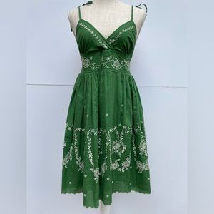 Lux Green Embroidered Sun Dress, Size Medium